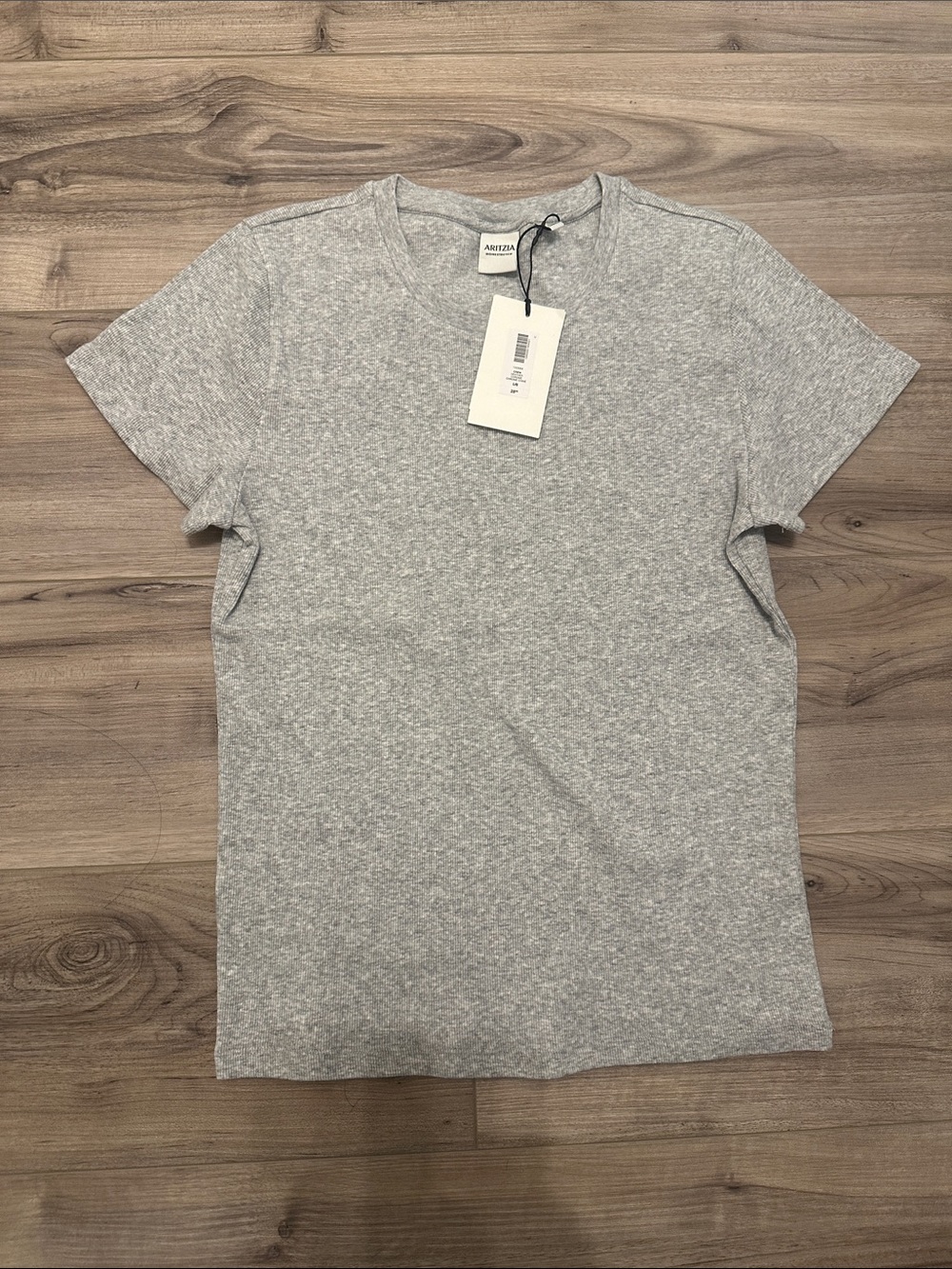 Aritiza ribbed tee